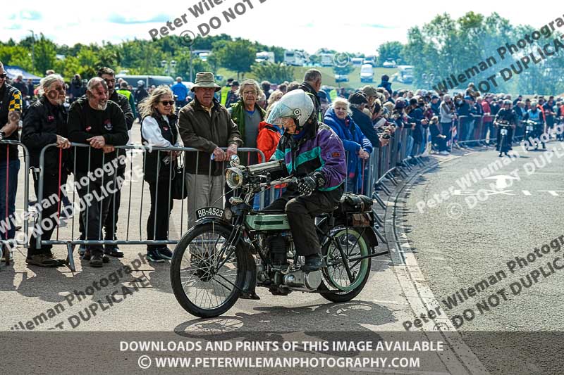 Vintage motorcycle club;eventdigitalimages;no limits trackdays;peter wileman photography;vintage motocycles;vmcc banbury run photographs